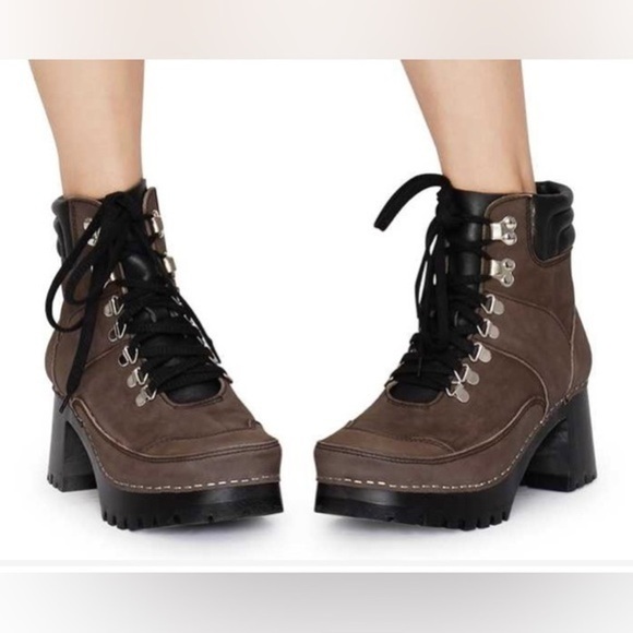 NWT Swedish Hasbeens TRAIL BOOTS in Brown/Black Nubuck w Wooden Heels - Picture 2 of 15